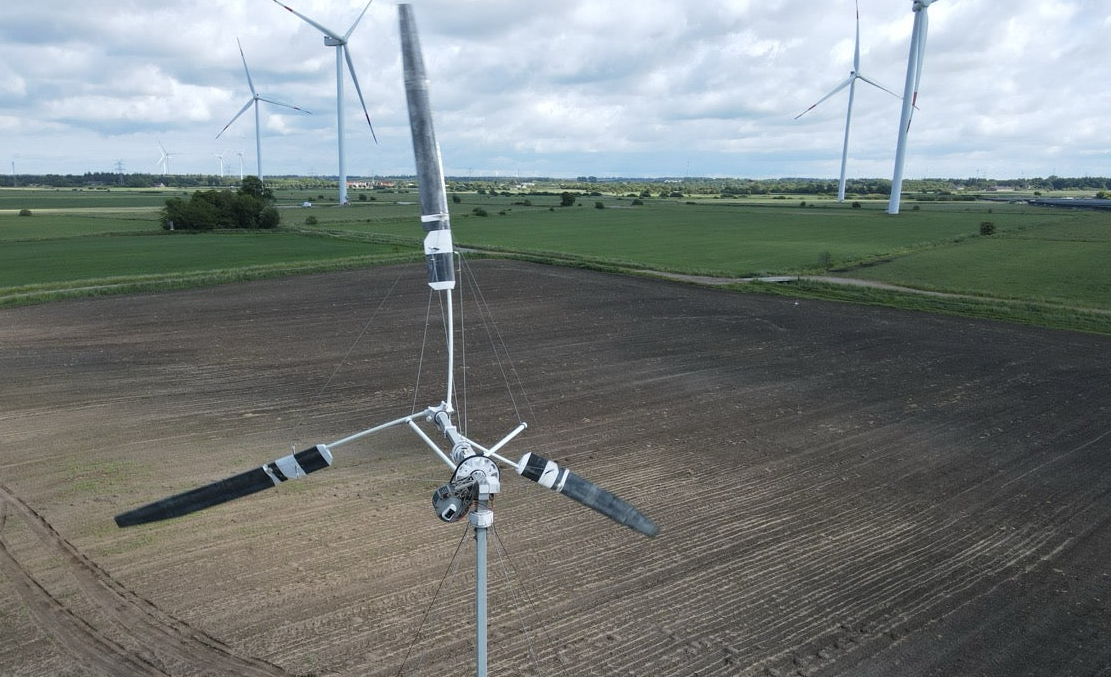 TWT-11-and-conventional-turbines