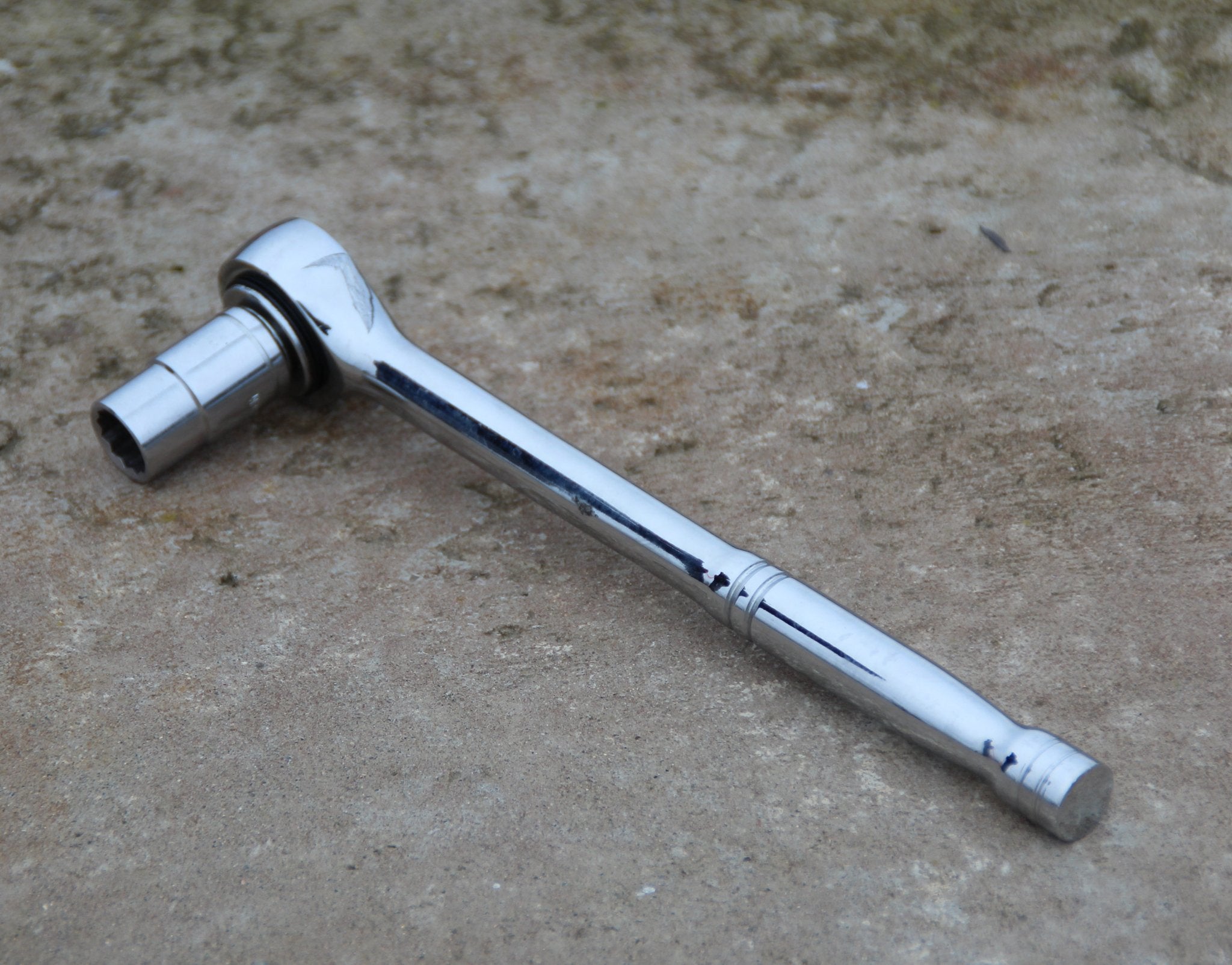 Ratchet Wrench w/14mm Top - KiteX
